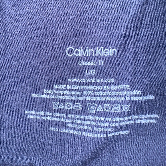 Men’s Large Calvin Klein Classic fit T-Shirt - Picture 2 of 2